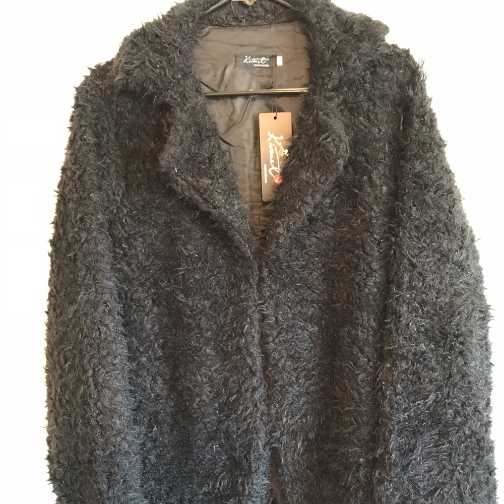 NWT Black faux fleece women’s coat